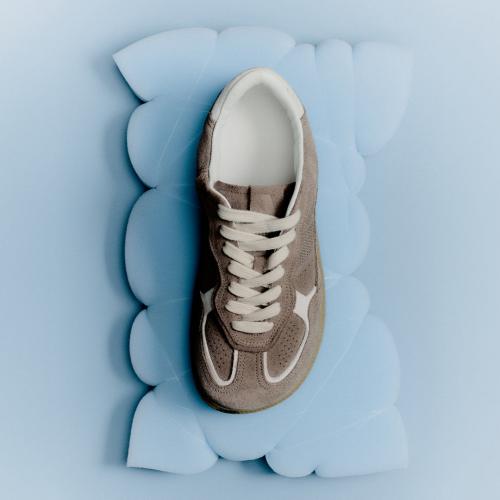 DARE TO BARE sneakers