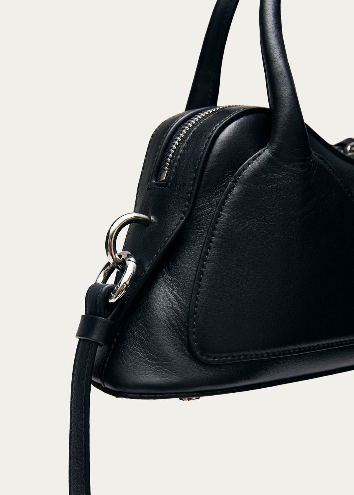 Hilma Mini Black Leather Bag - Image 8