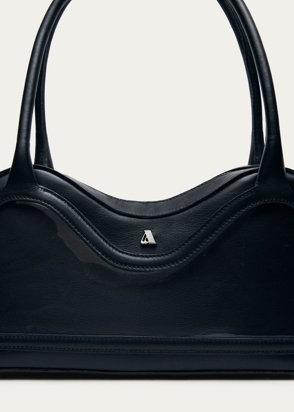 Hilma Vinyl Black Leather Bag - Image 6