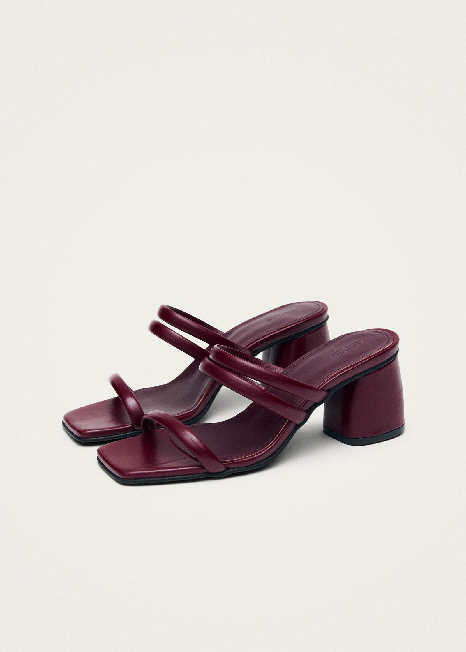 Indiana Bare Burgundy Leather Sandals - Image 2