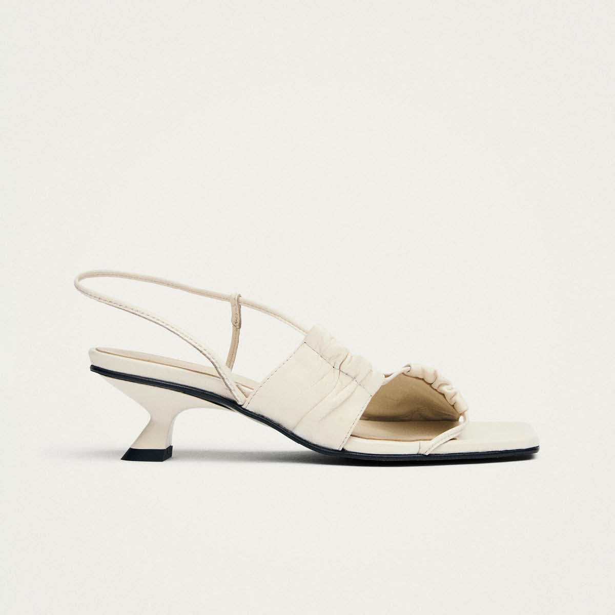 Juniper Cream Leather Sandals - Image 3