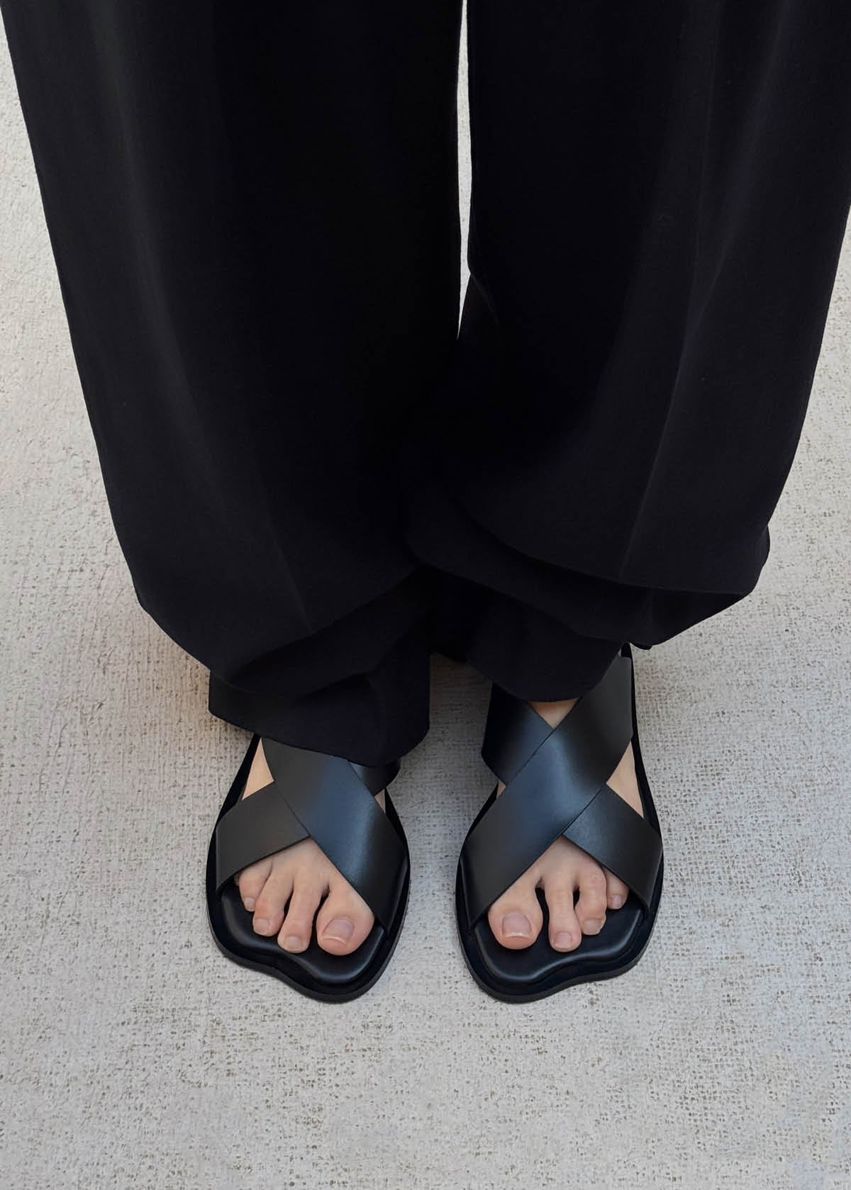 Nalu Black Leather Sandals - Image 2