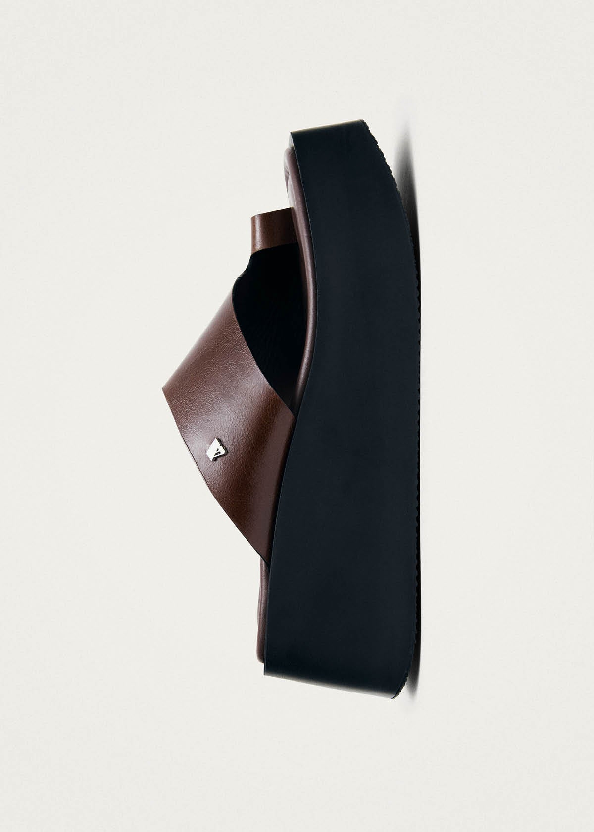 Nova Rift Brown Leather Sandals - Image 4