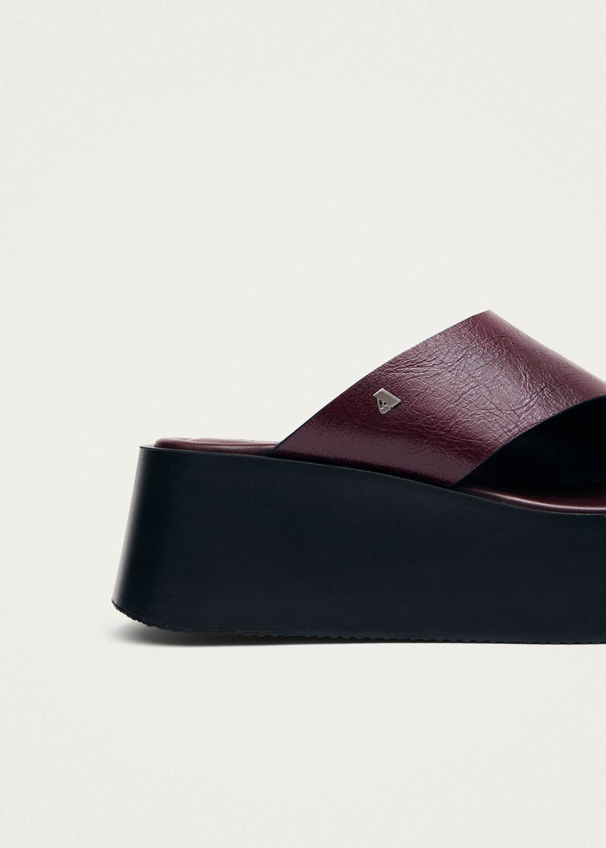Nova Rift Burgundy Leather Sandals - Image 7