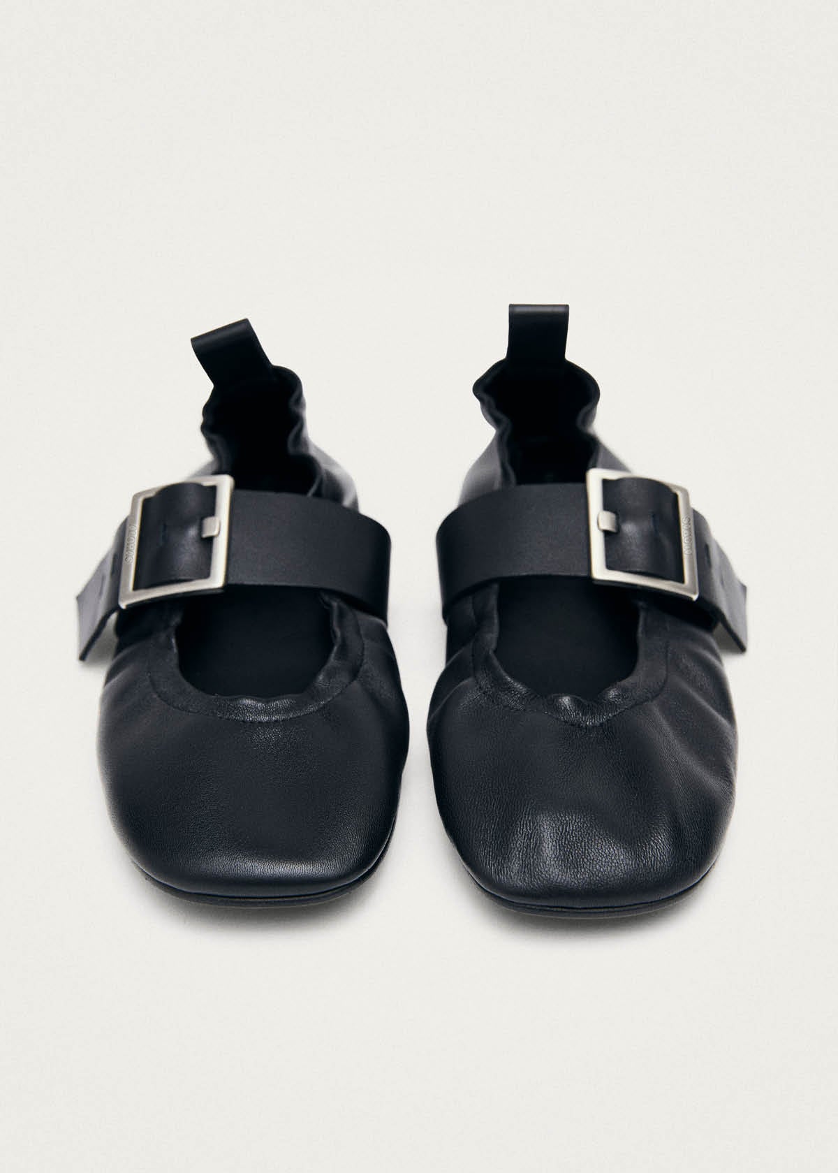Sarea Black Leather Ballet Flats - Image 5